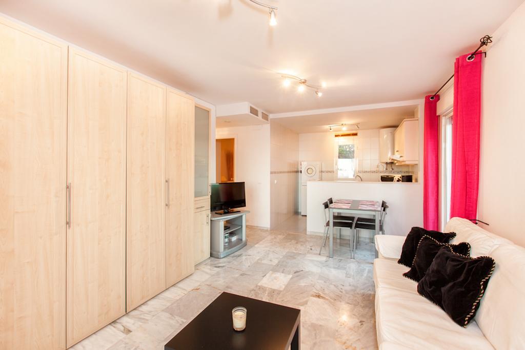 2035-Lovely 1 Bedrooms Sea View Apartment Manilva Εξωτερικό φωτογραφία